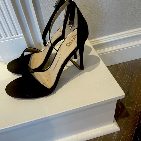 Circus by Sam Edelman black scrappy heel 4.5 in - Picture 4 of 8